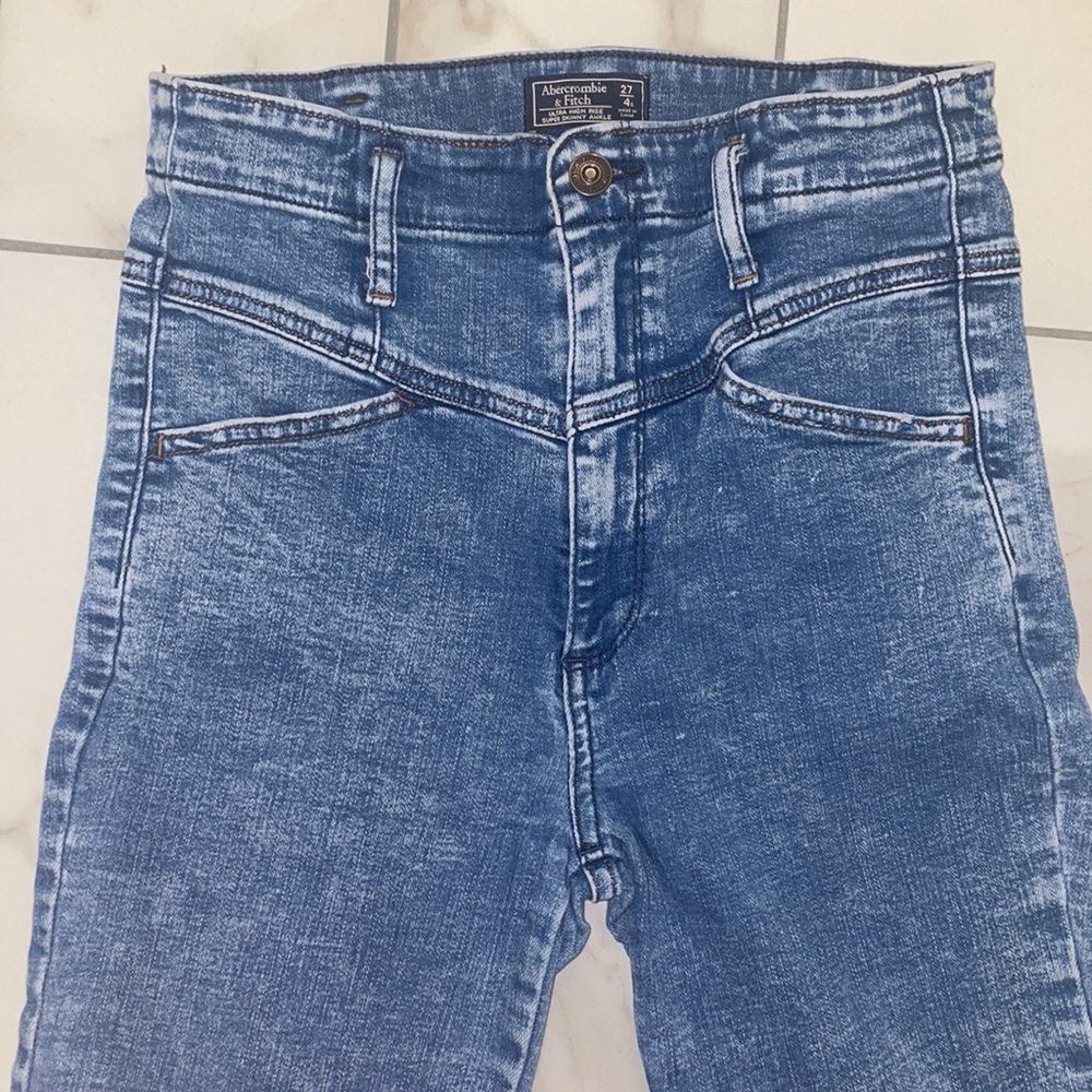 Abercrombie & Fitch Jeans Size 27 Ultra High Rise Super Skinny Ankle